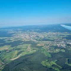 Flugwegposition um 16:37:38: Aufgenommen in der Nähe von Gemeinde Ternitz, Österreich in 1559 Meter
